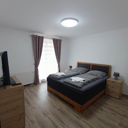 Neue, Moderne Penthousewohnung Sighisoara Luaran gambar
