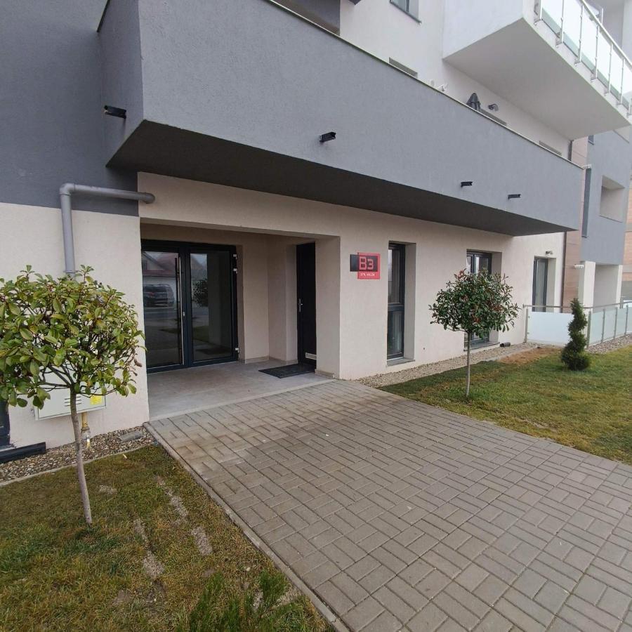 Neue, Moderne Penthousewohnung Sighisoara Luaran gambar